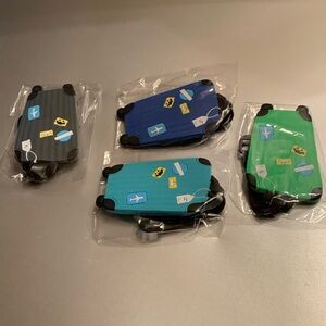 4 luggage tags